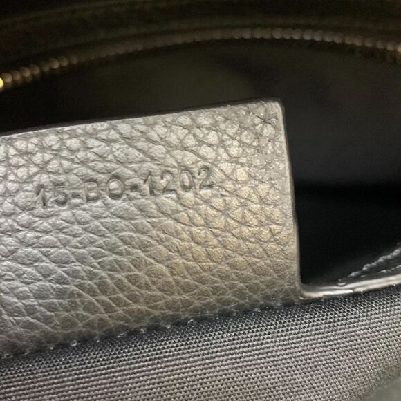 Dior Women Pre-Loved Bag Very Good Condition - Picture 7 of 9